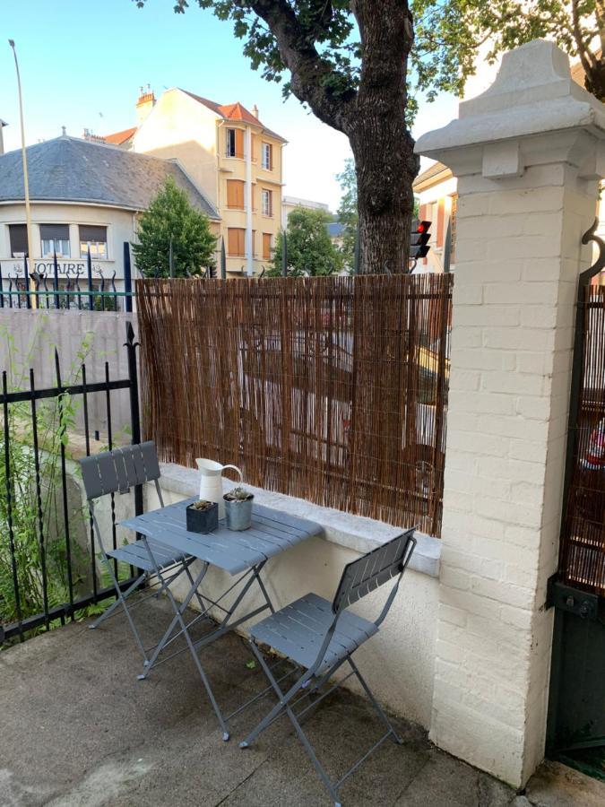 La Maisonnette Vichy Exterior photo